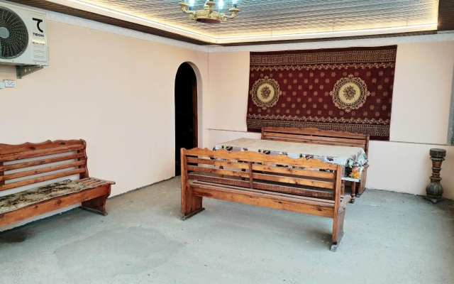 Goziyon Hotel & Hostel (Гозиён)