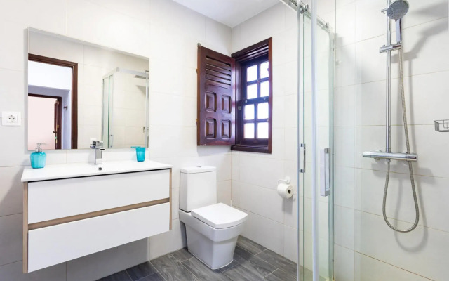 Home2Book Amazing Sea Front House Caleta de Fuste