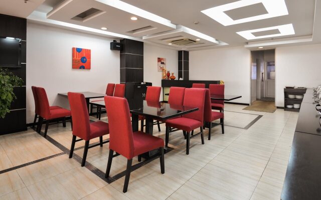 Joyful Star Hotel Pudong Airport Chenyang（Formerly Starway Hotel Puding Airport Chengyang)