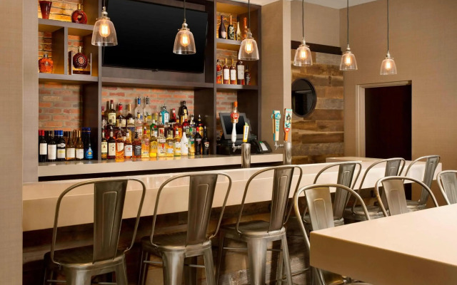 Four Points by Sheraton Jacksonville Beachfront