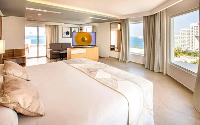 Hotel Riu Palace Aquarelle - All Inclusive
