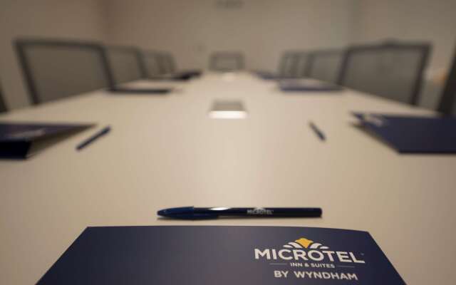 Microtel Inn & Suites by Wyndham San Luis Potosi