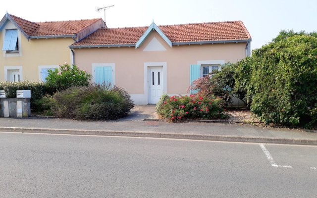 House With 3 Bedrooms in Châtelaillon-plage, With Enclosed Garden - 80