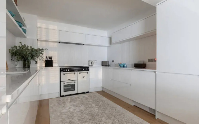 Canning Place Mews by Onefinestay