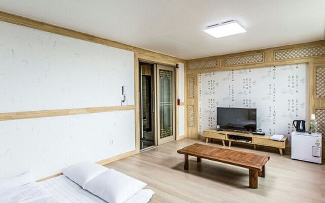 Kirin Guesthouse - Hostel