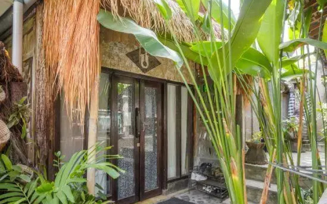 TwoSpaces Living at Wave and Chill House, Canggu