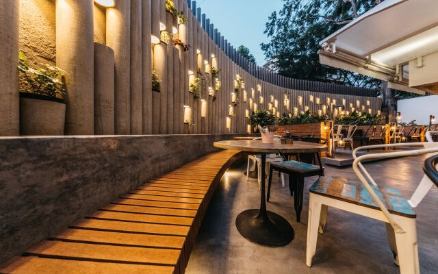 The Royale Senate Race Course