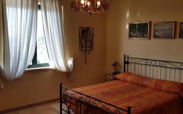 Inviting 3 Bed Apartment In Otricoli