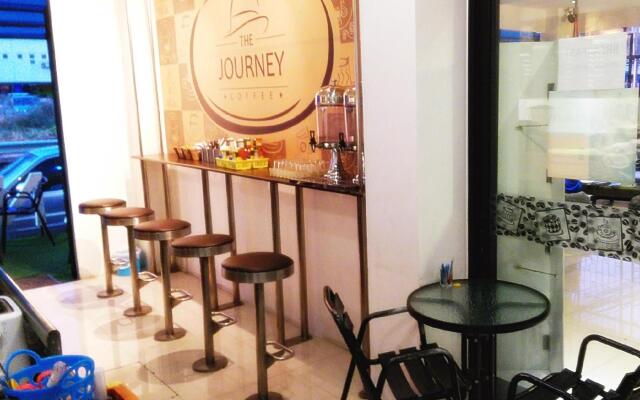 Hotel The Journey Patong New