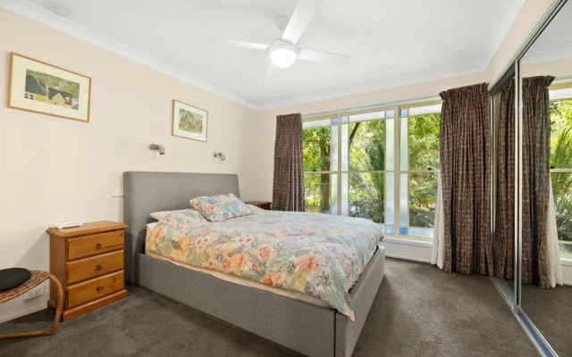 Cherrybush @ Mystery Bay