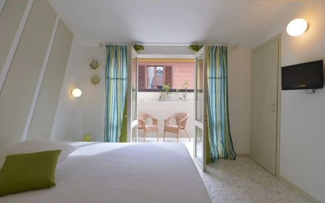 ORADIMORA di Leonardo Conte