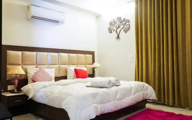 Lime Tree 2 Bhk serviced Apartment Near Fortis Gurgaon