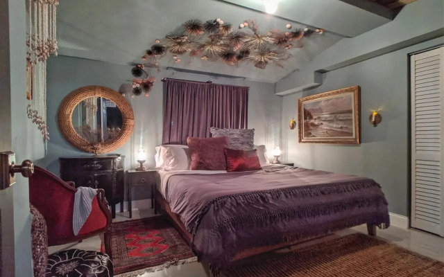 The Captain's Quarters