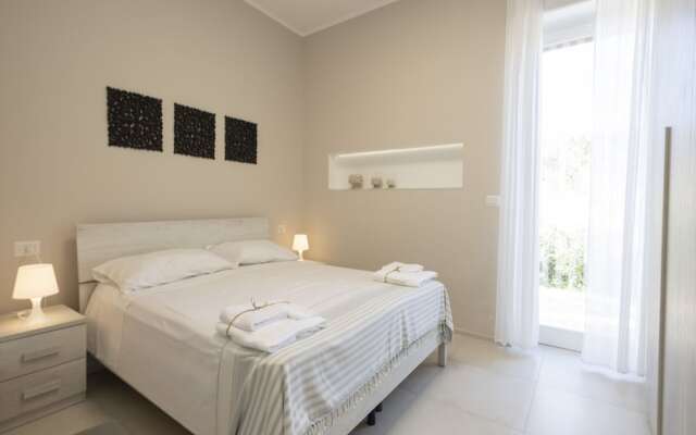 Charming Villa Close to the Beach - Beahost