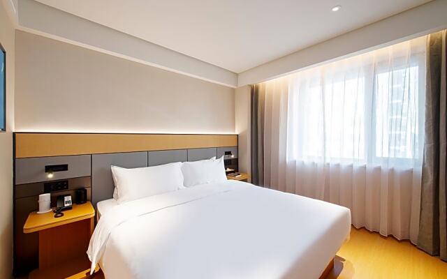 Ji Hotel Shenyang North Station