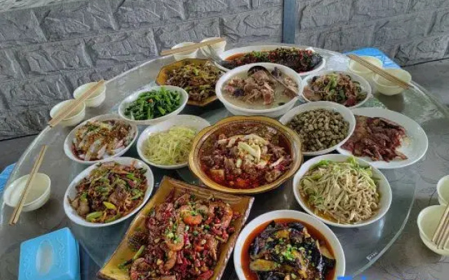Huarong Country House