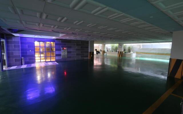 Q5 Hotel