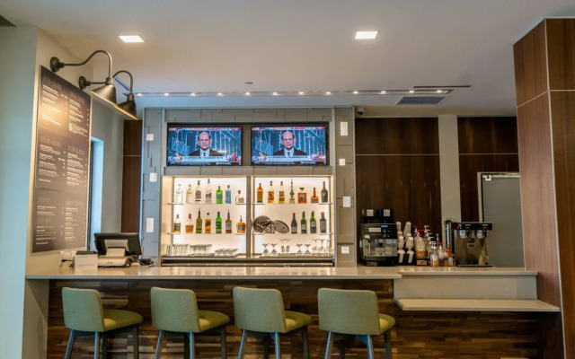 Courtyard by Marriott Fargo