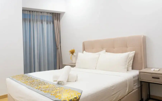 Moonway Luxury Suites At Eaton Residence