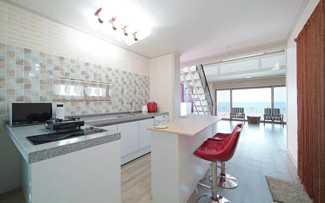 Yeongdeok Etermo Pension