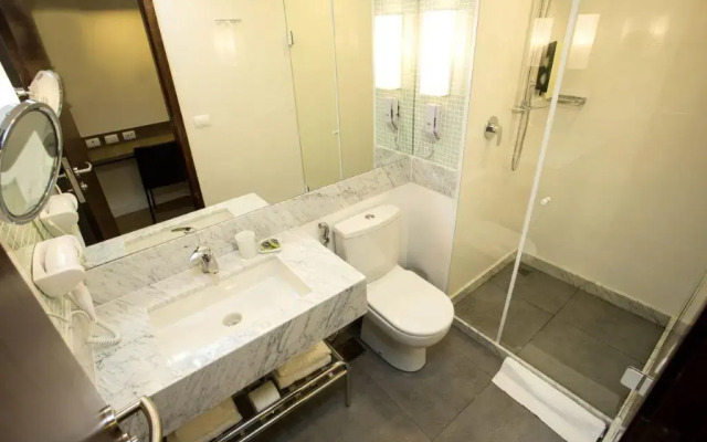 Royal Regency Palace Hotel