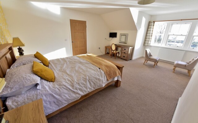 Forestview B & B
