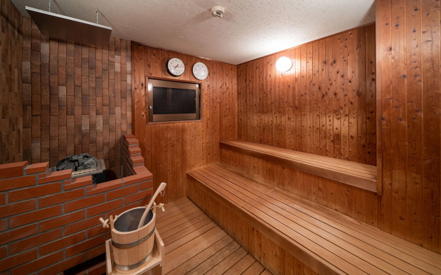 Capsule Plus Yokohama Sauna & Capsule