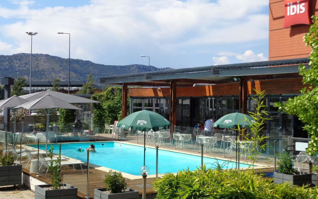 ibis Valence Sud