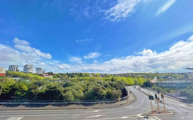 Stunning view 1-bedroom studio in city centre