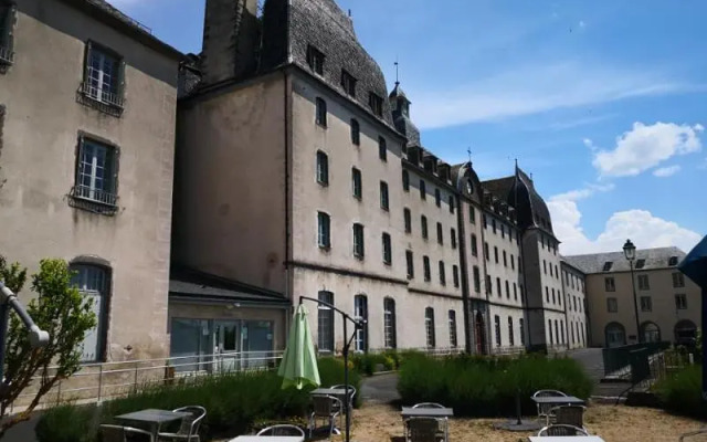 Hôtel-Restaurant les Planchettes