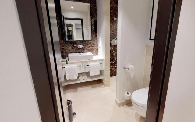 White Pearl Apartment 0.14