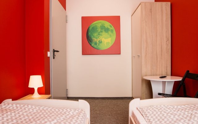 Moon Hostel Poznań