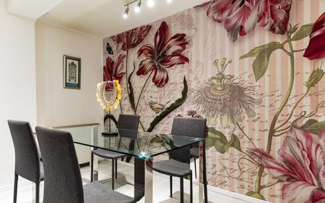 OLD TOWN VIII apartment by Aston Rentals