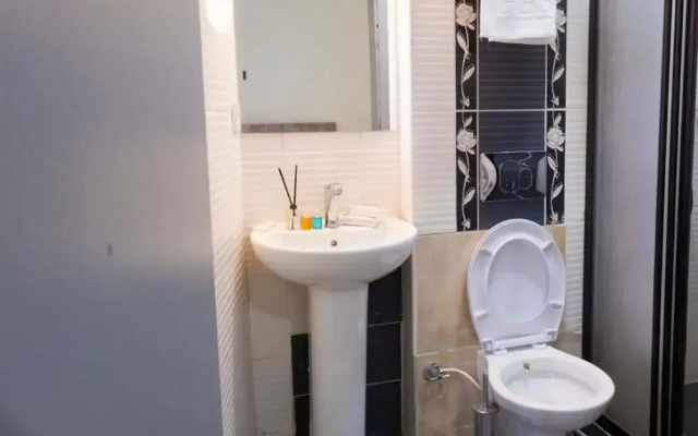 Çinar Otel