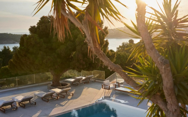 The Roc Club, A Grecotel Hotel To Live