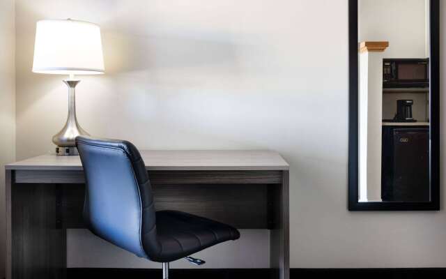 Baymont by Wyndham Budd Lake