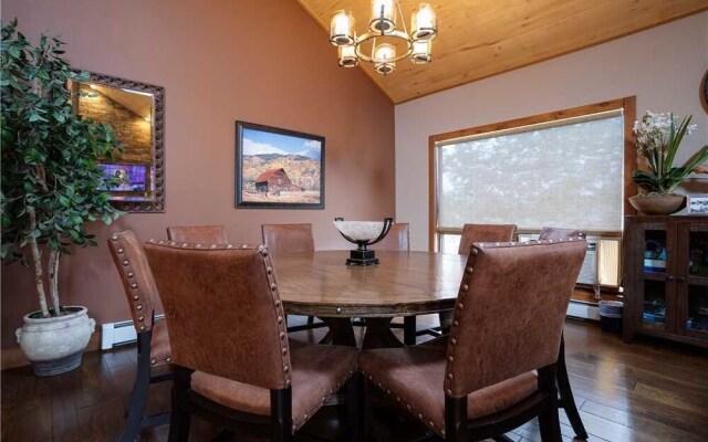 Churchill Lodge Grande