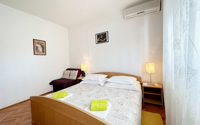 Apartments Kaza