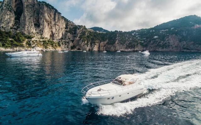 Rent Raffaelli40 in Capri