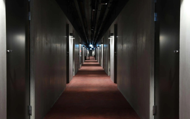 Ten Hotel