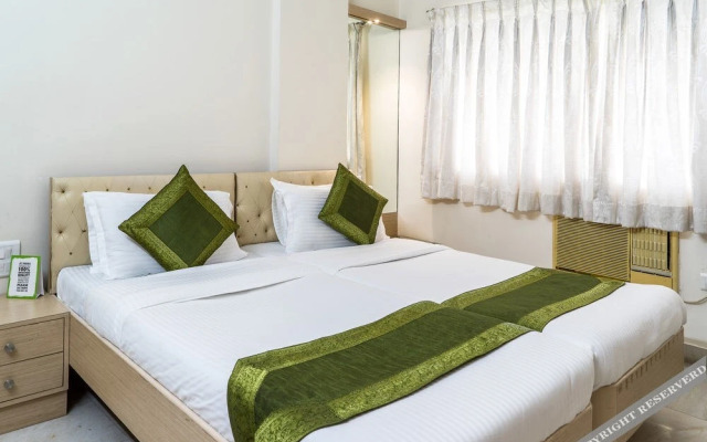 OYO Apartments Worli Seaface
