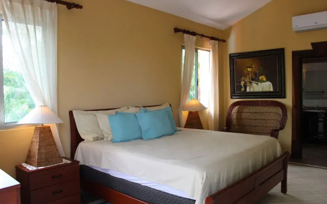 Villa GuavaBerry 5BR 6Bds 12Pax HugePool