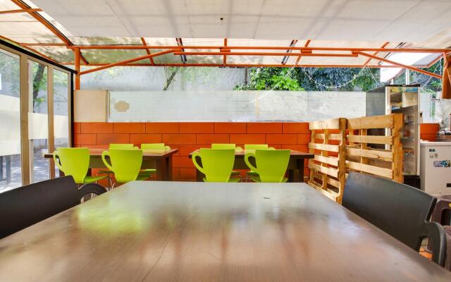 OYO 3822 Sultan Premiere Mine Home