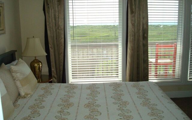 Coastal Nest 207BH