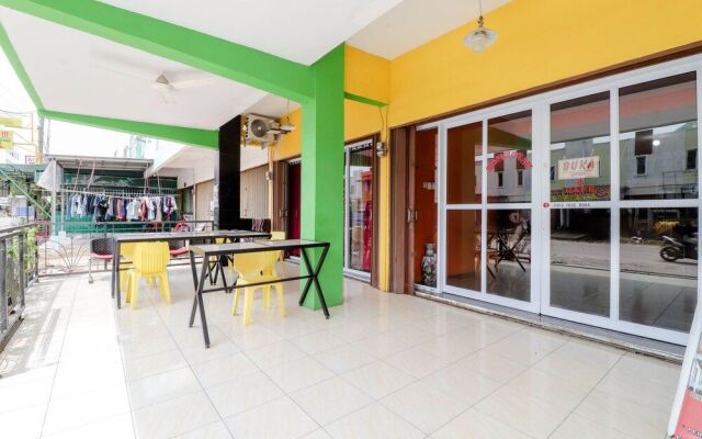 Botania Homestay