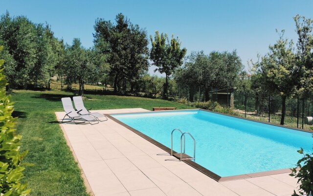 Angelucci Agriturismo con Camere e Agri Camping