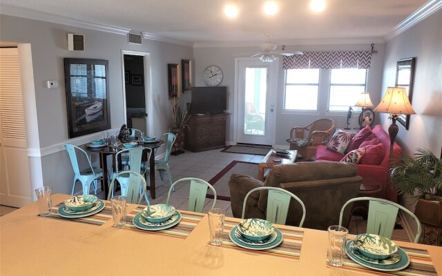 Jubilee Landing 107 by RedAwning