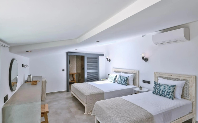 Carruba Boutique Hotel