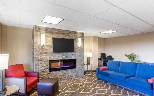 Comfort Inn Franklin Highway 96