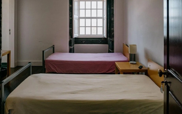 Azores Youth Hostels - Pico
